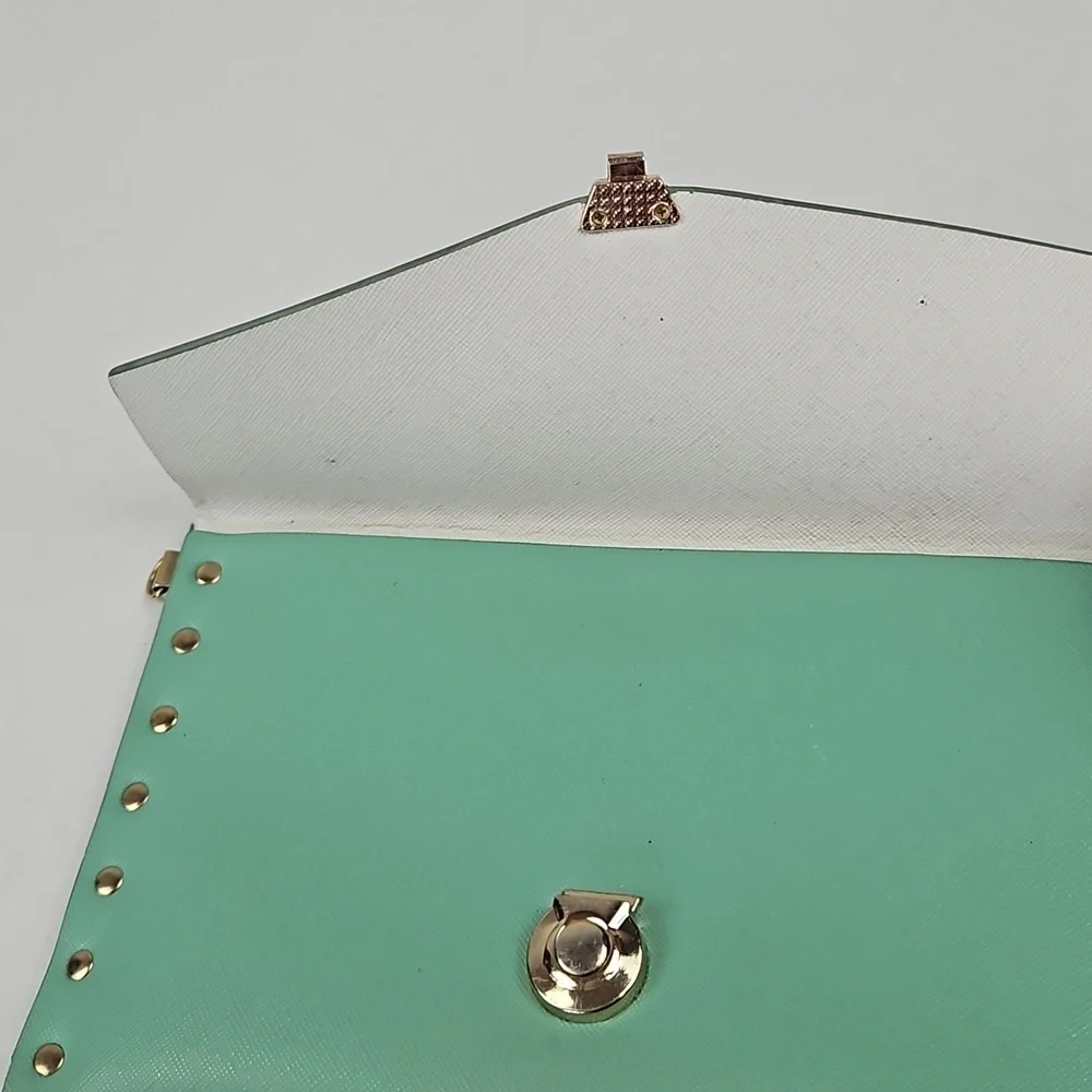 Vintage Snap Close Teal Green Clutch Purse
